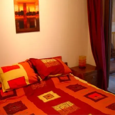 Md Alexander Services Apartman *